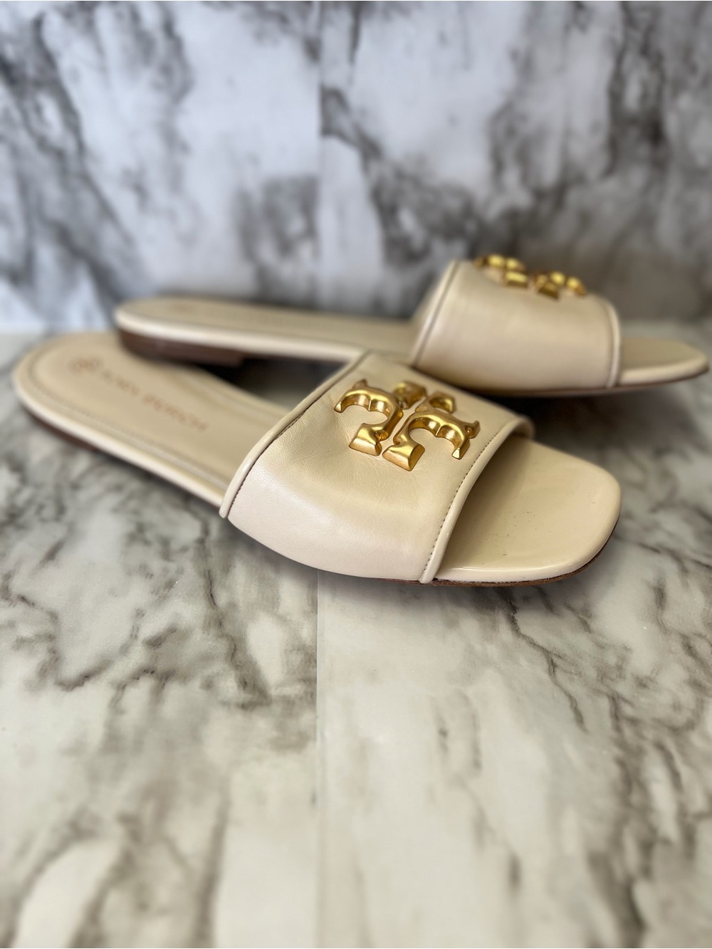 Tory Burch Eleanor Ivory Leather Slide Sandals with Gold Logo Womens 9 - Picture 4 of 6